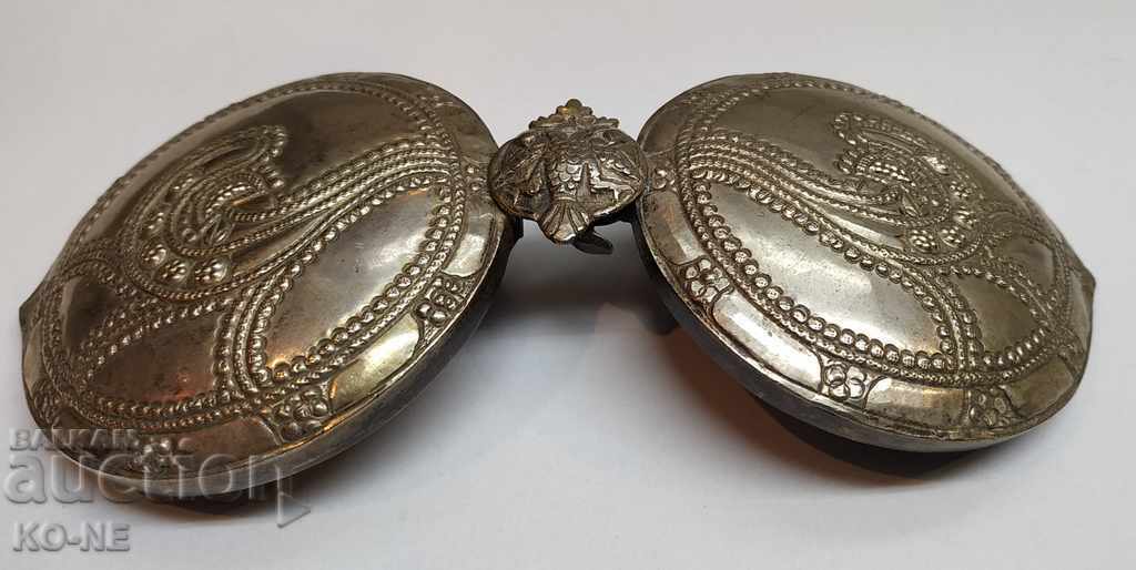 Auction Revival silver clasp Auction Revival silver clasp