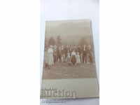 Cartolină poștală Familii prietene la picnic în munți