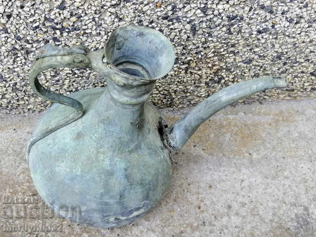 Παράδοση Παλιό οθωμανικό μπρίκι, κανάτα, χάλκινο, χάλκινο σκεύος, τσαγιέρα Παράδοση Παλιό οθωμανικό μπρίκι, κανάτα, χάλκινο, χάλκινο σκεύος, τσαγιέρα