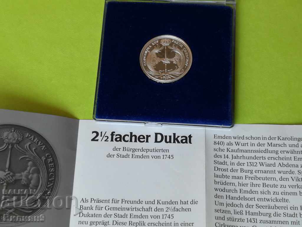2 1/2 ducats Emden 1745 / Restrake Germany Silver UNC