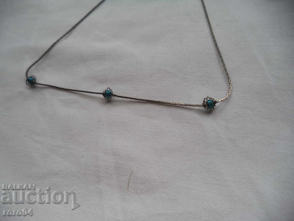 Auction NECKLACE + EARRINGS Auction NECKLACE + EARRINGS