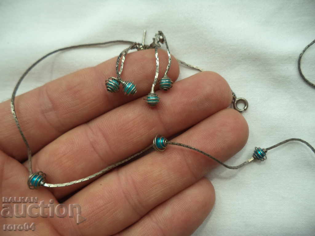 NECKLACE + EARRINGS - 6 NECKLACE + EARRINGS - 6