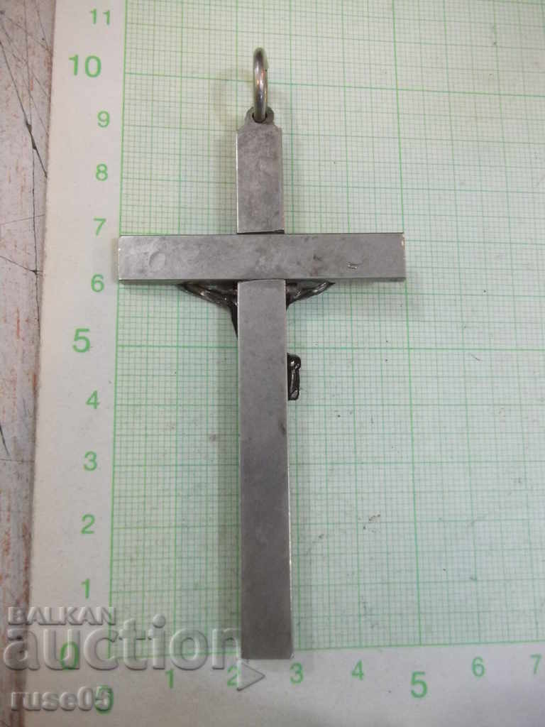 Delivery of Cross with the crucifix made of white metal - 27.67 g. Delivery of Cross with the crucifix made of white metal - 27.67 g.