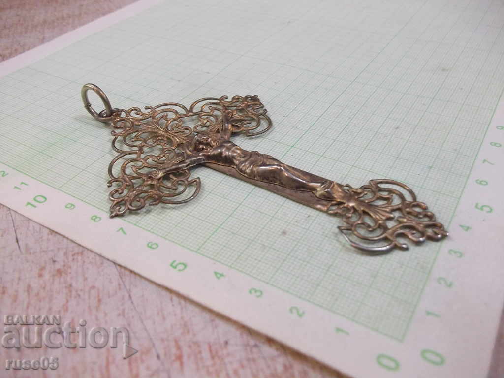 Cross with openwork metal crucifix - 12.22 g. with price 30.00 BGN | € 15.34 Cross with openwork metal crucifix - 12.22 g. with price 30.00 BGN | € 15.34