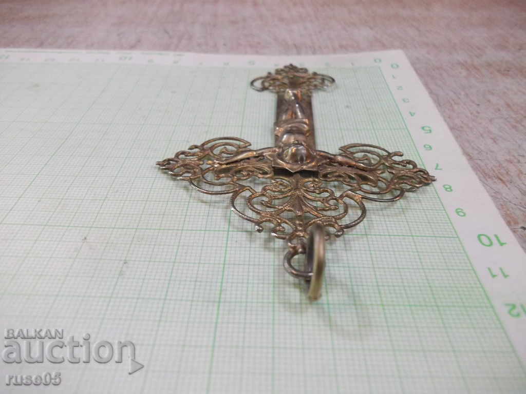 Delivery of Cross with openwork metal crucifix - 12.22 g. Delivery of Cross with openwork metal crucifix - 12.22 g.
