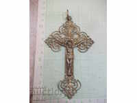 Cross with openwork metal crucifix - 12.22 g.