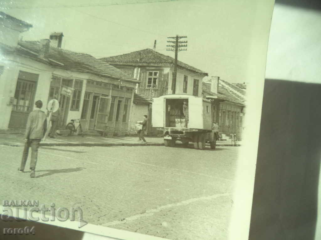 SAMOKOV - BREAKFAST - NEAR / UNDER THE BIG FOUNTAIN - 6 SAMOKOV - BREAKFAST - NEAR / UNDER THE BIG FOUNTAIN - 6
