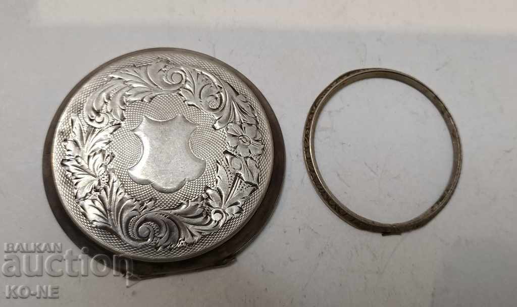 Silver lid with price 45.00 BGN | € 23.01 Silver lid with price 45.00 BGN | € 23.01