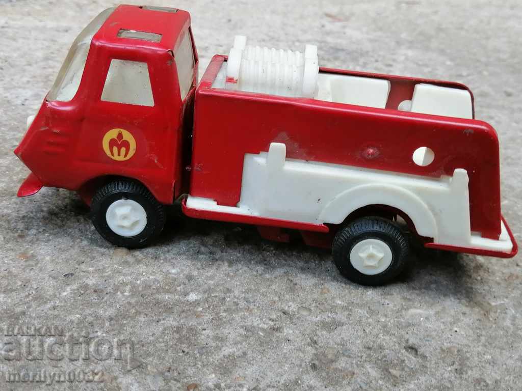 A toy toy, a truck, a truck, a car, a car with price 33.00 BGN | € 16.87 A toy toy, a truck, a truck, a car, a car with price 33.00 BGN | € 16.87
