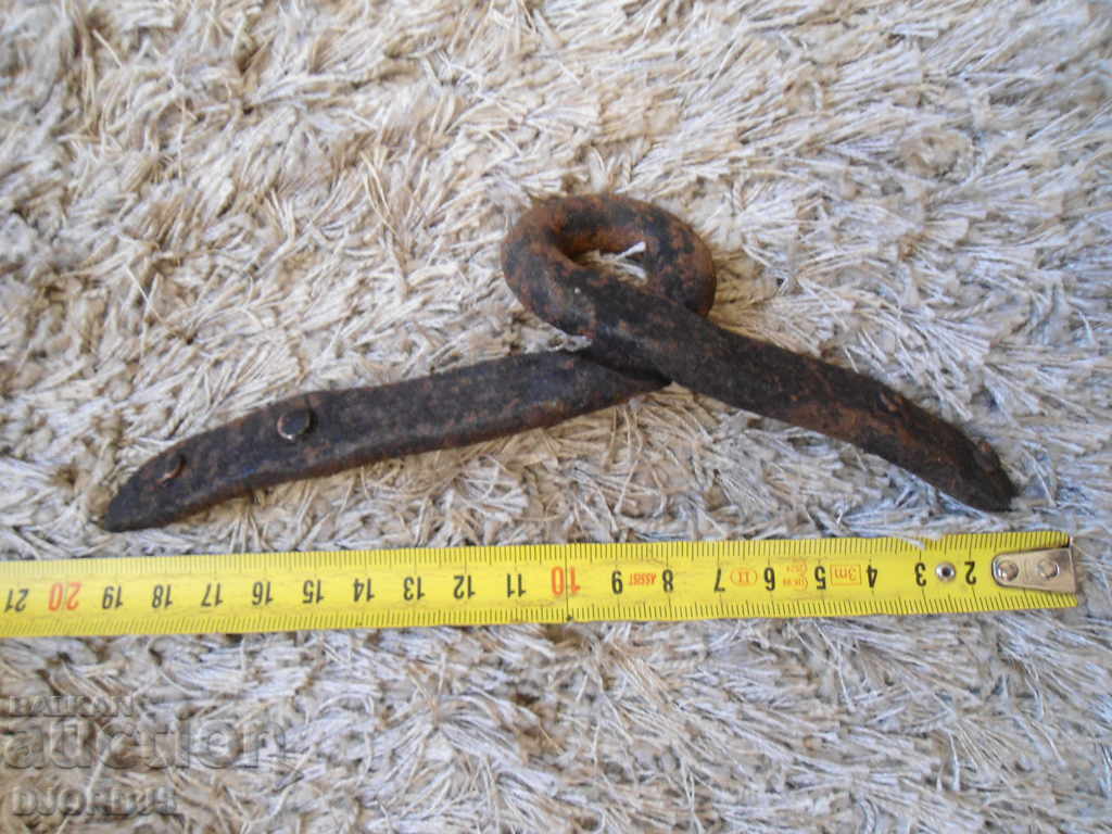 Auction An old honeycomb hinge Auction An old honeycomb hinge