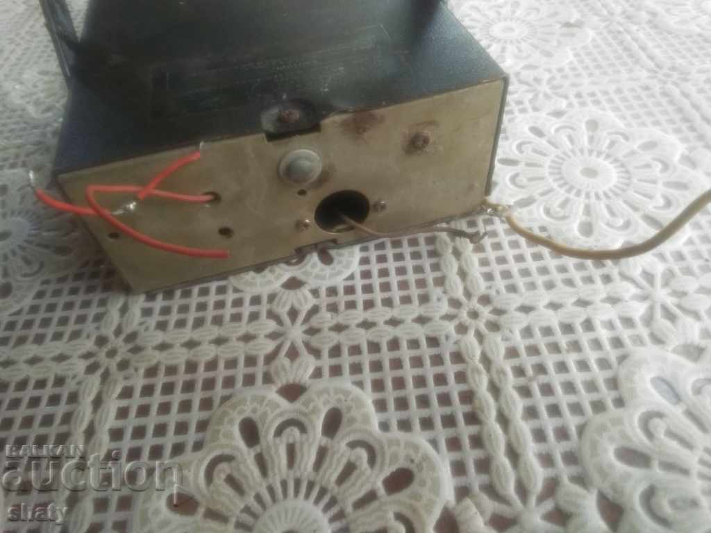 Auction Old car cassette player Auction Old car cassette player