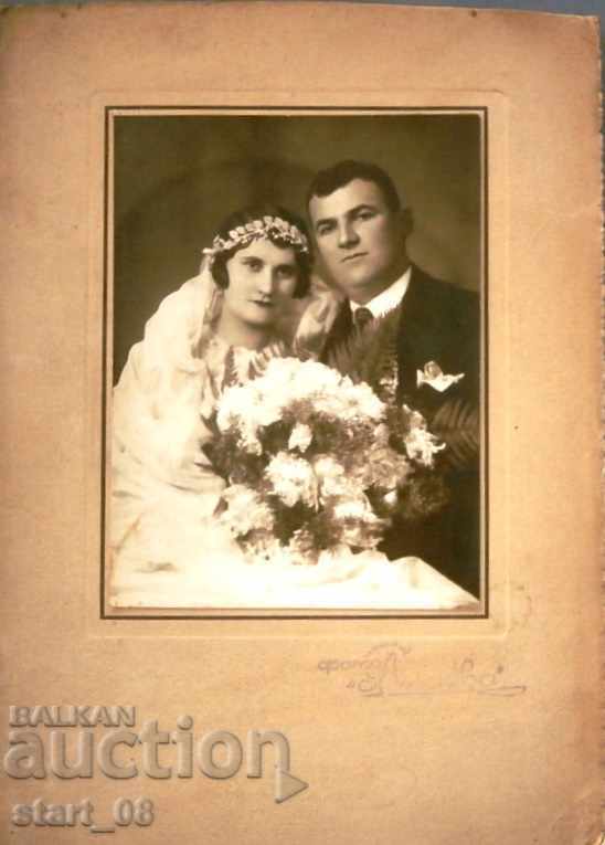 Стара сватбена снимка твърд картон