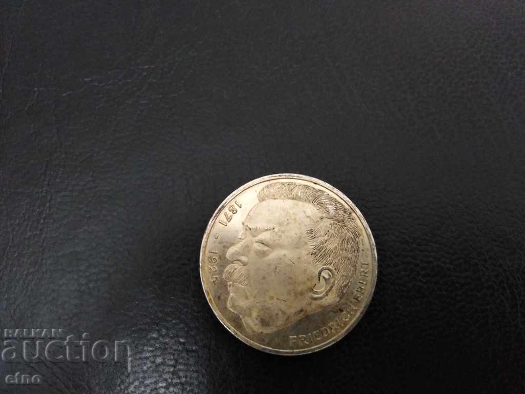 5 DEUTSCHE MARK 1975 FRIDRICH EBERT, SILVER 625 with price 25.00 BGN | € 12.78 5 DEUTSCHE MARK 1975 FRIDRICH EBERT, SILVER 625 with price 25.00 BGN | € 12.78