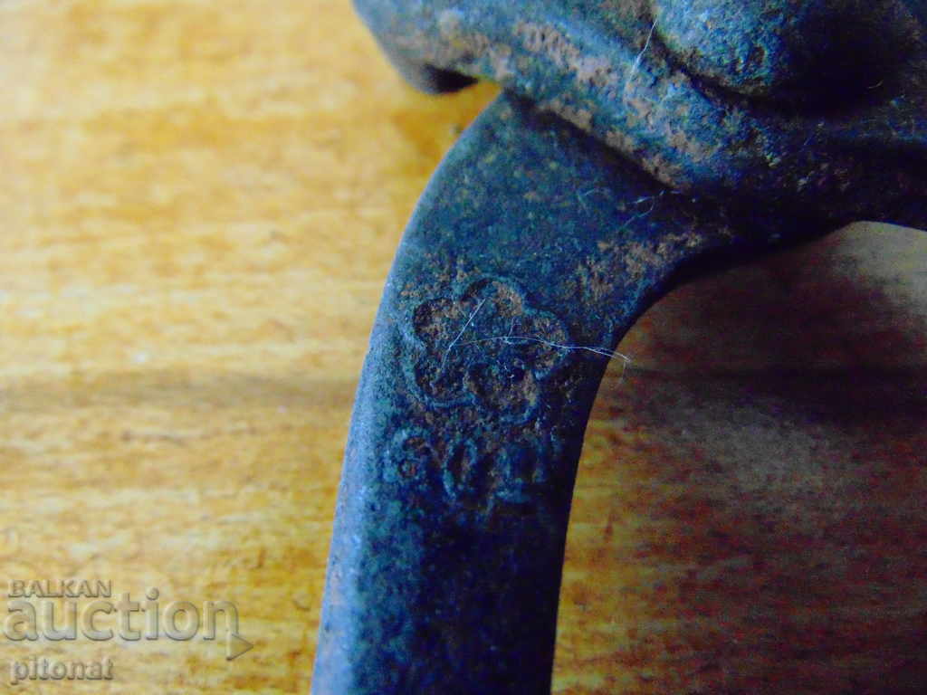 Delivery of Antique tool curved pliers