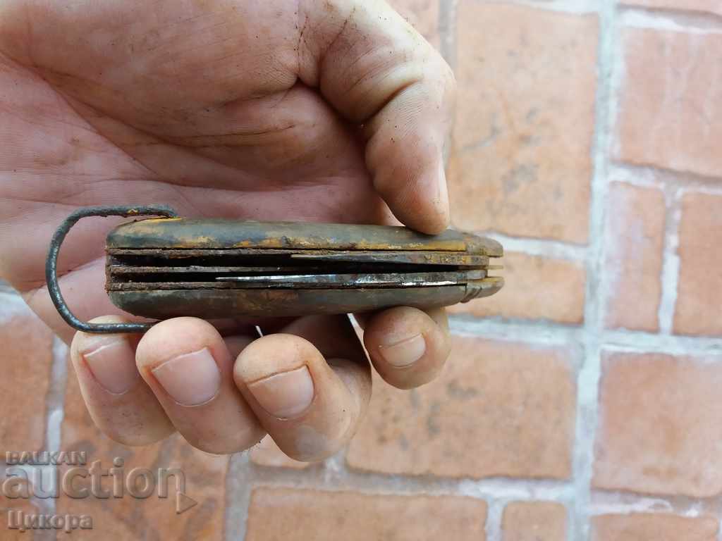 Auction OLD LEG FOLDING KNIFE Auction OLD LEG FOLDING KNIFE