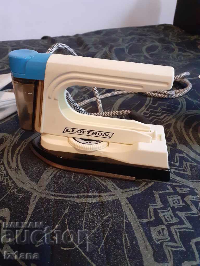 Delivery of Old Lloytron iron Delivery of Old Lloytron iron