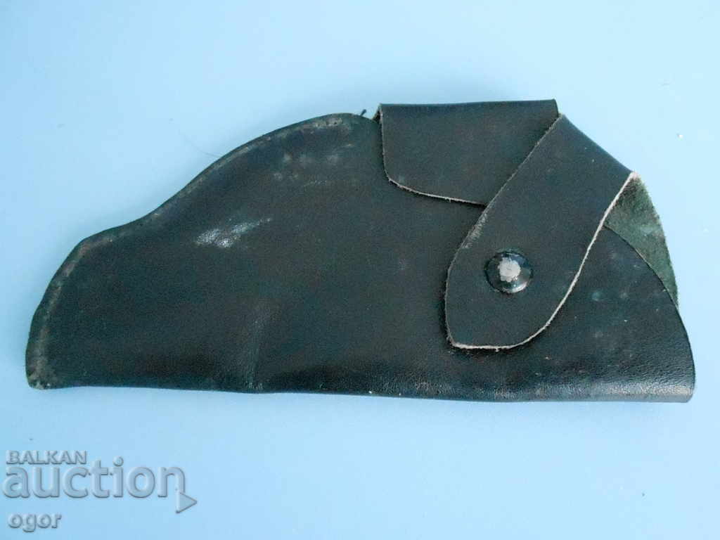 holster for a revolver with price 10.00 BGN | € 5.11 holster for a revolver with price 10.00 BGN | € 5.11