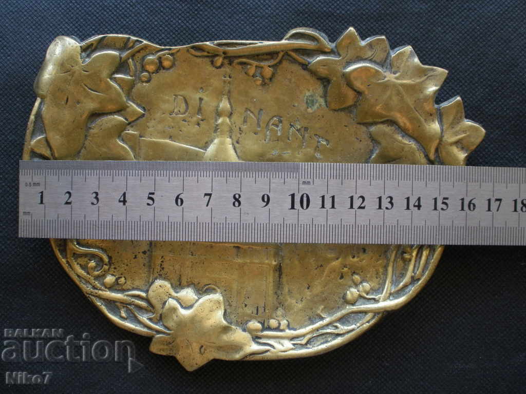 Old, massive, bronze ashtray. - 5 Old, massive, bronze ashtray. - 5