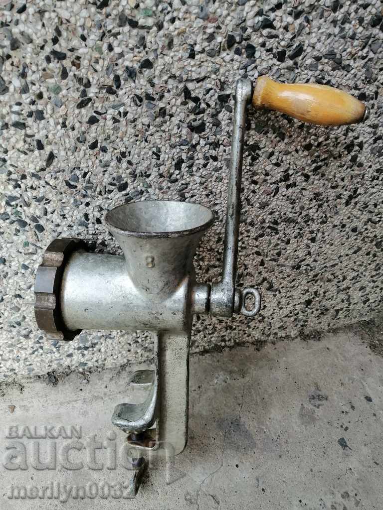 Auction An old metal grinder for meat grinders Auction An old metal grinder for meat grinders