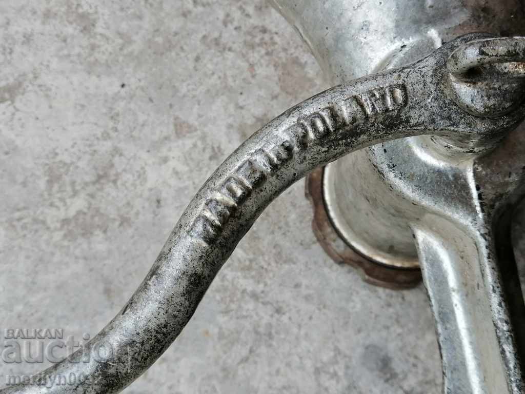 Delivery of An old metal grinder for meat grinders Delivery of An old metal grinder for meat grinders