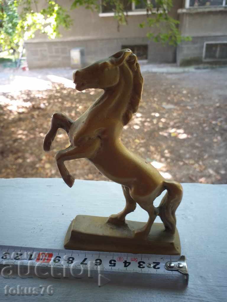 Auction CON STATUTE FIGURE PLASTIC SCULPTURE BRONZE BRASS - BZC Auction CON STATUTE FIGURE PLASTIC SCULPTURE BRONZE BRASS - BZC