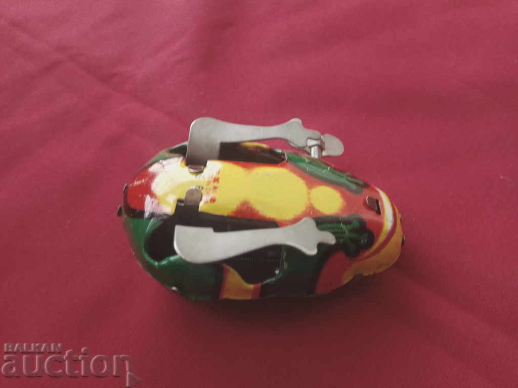 Broască țopăitoare metalică din tablă - 5 Broască țopăitoare metalică din tablă - 5