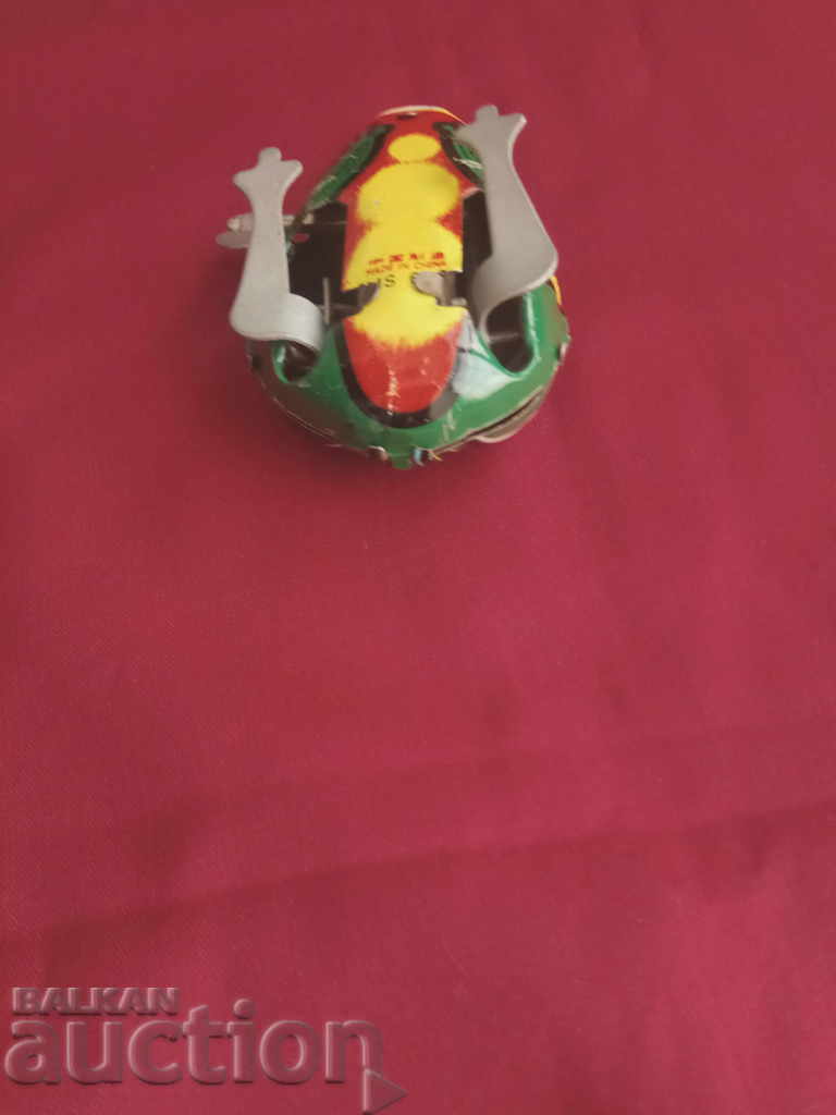 Broască țopăitoare metalică din tablă - 6 Broască țopăitoare metalică din tablă - 6