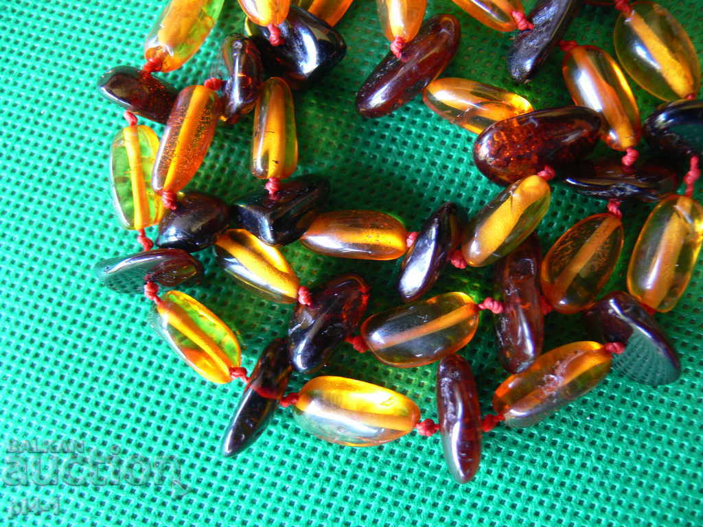 Auction Old Natural Baltic Amber Auction Old Natural Baltic Amber