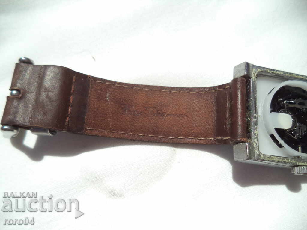 Delivery of BEN SHERMAN S055