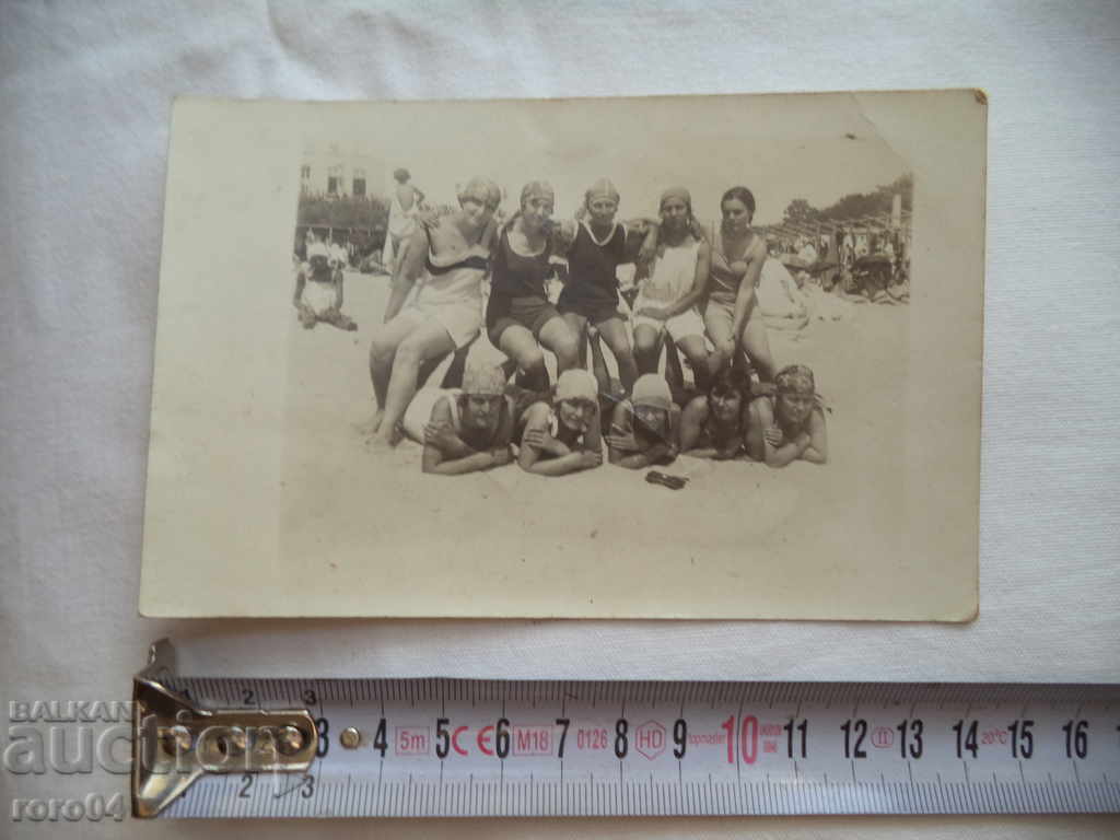 VARNA - BEACH - 1927 with price 9.99 BGN | € 5.11 VARNA - BEACH - 1927 with price 9.99 BGN | € 5.11