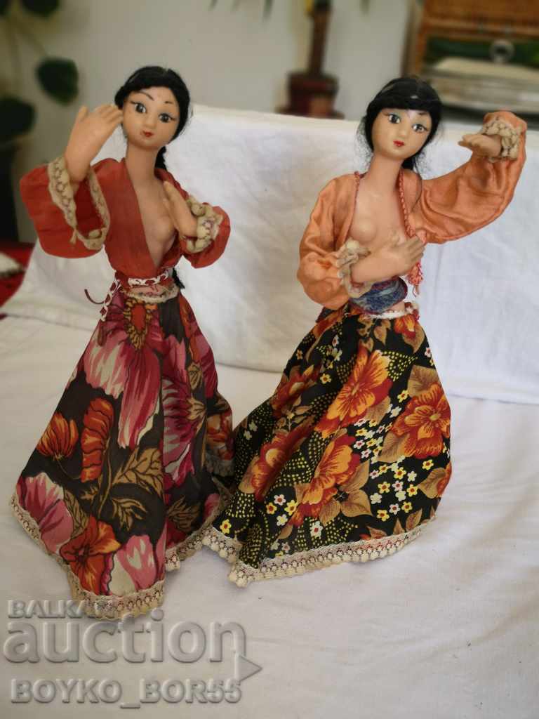 Delivery of Two Beautiful Vintage Dancer Figures Delivery of Two Beautiful Vintage Dancer Figures