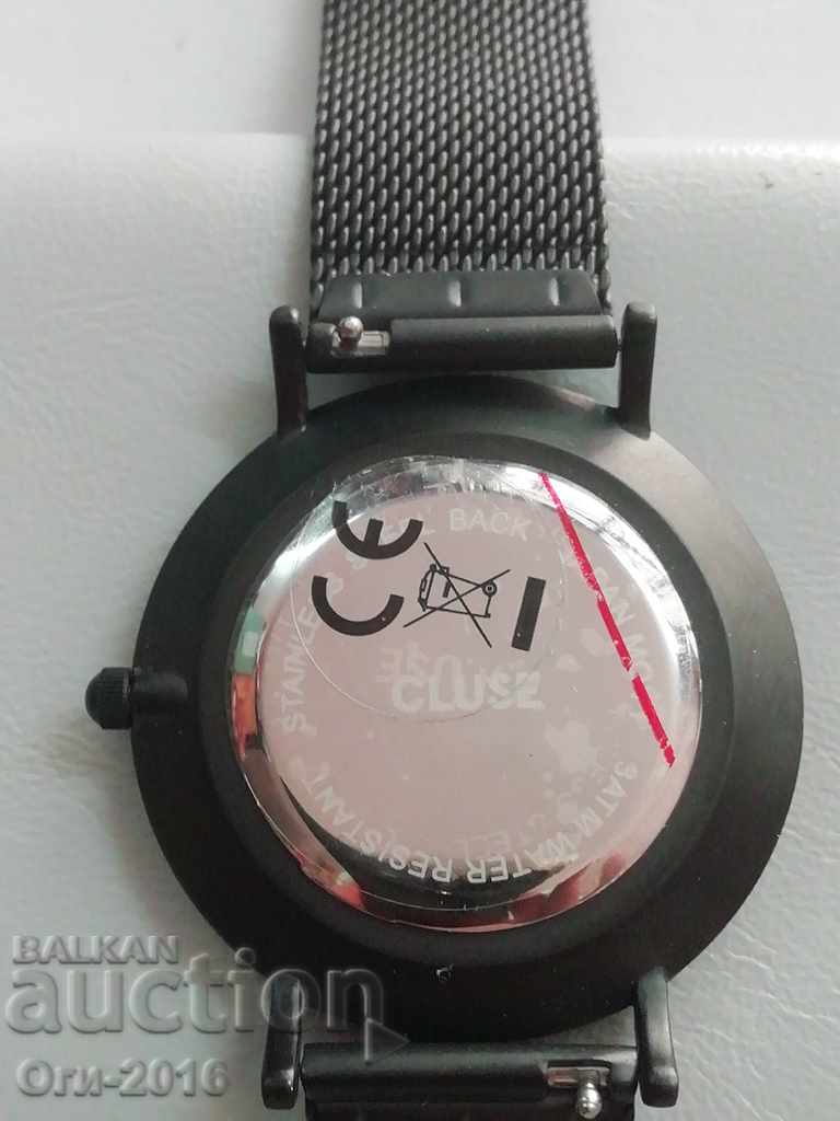 Delivery of CLUSE clock Delivery of CLUSE clock