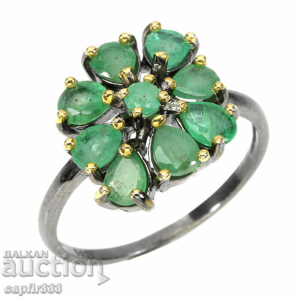 Auction LUXURY DESIGNER RING WITH NATURAL EMERALDS Auction LUXURY DESIGNER RING WITH NATURAL EMERALDS