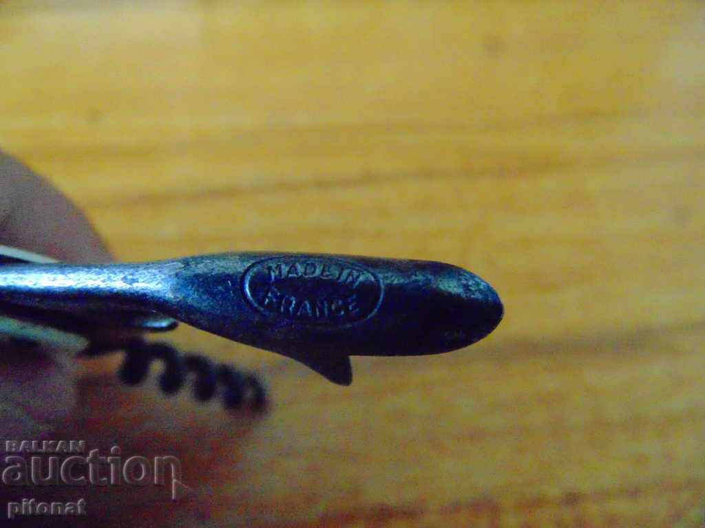 Аукцион Антикварно сгъваемо ножче седеф Аукцион Антикварно сгъваемо ножче седеф