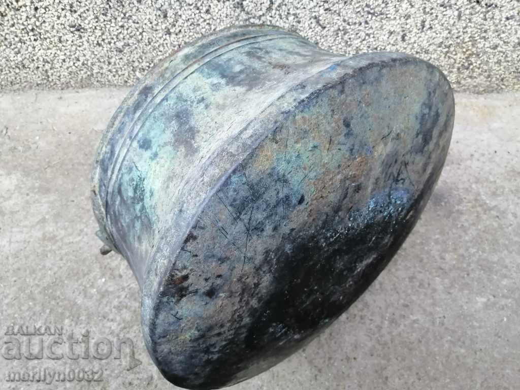 Delivery of Old harania, copper vessel, large cauldron, copper, dustpan