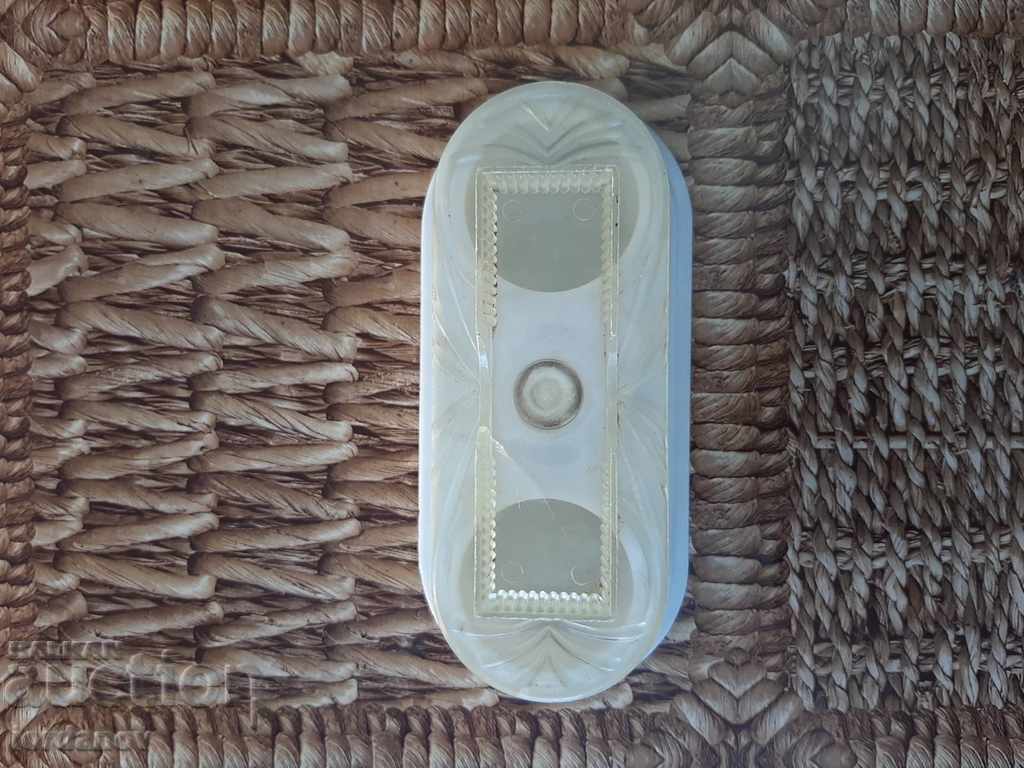 Auction Salt from the sauce. Auction Salt from the sauce.