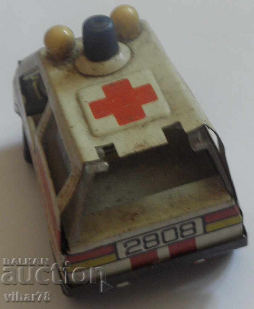 Auction sheet metal toy-AMBULANCE Auction sheet metal toy-AMBULANCE