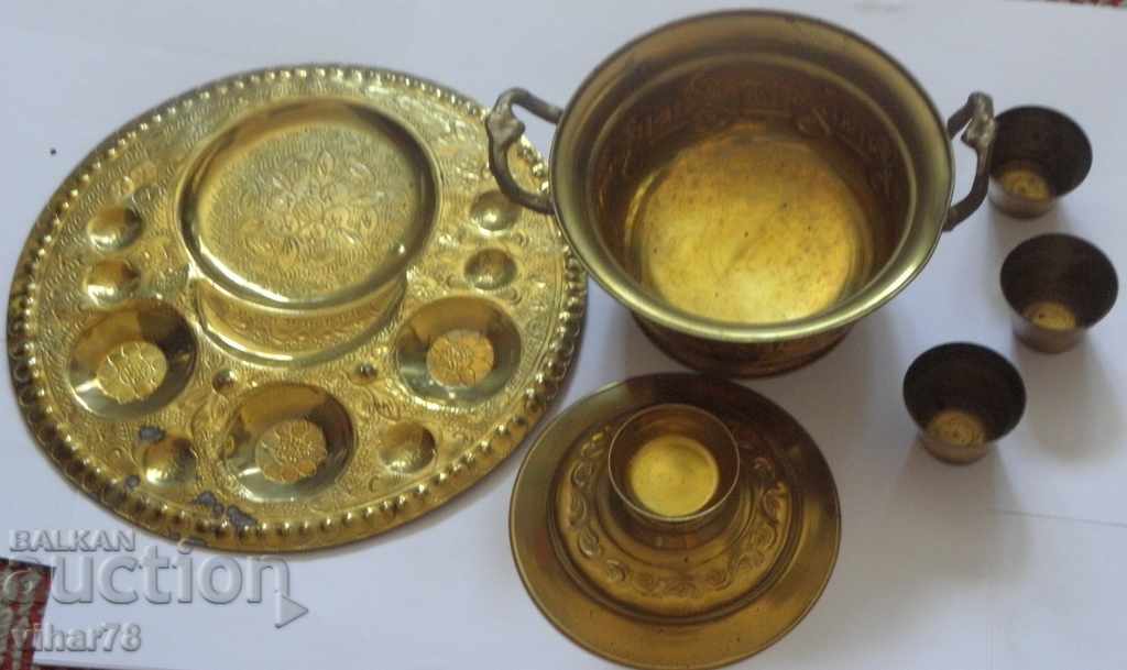 sugar bowl with cups and trays with price 34.99 BGN | € 17.89 sugar bowl with cups and trays with price 34.99 BGN | € 17.89