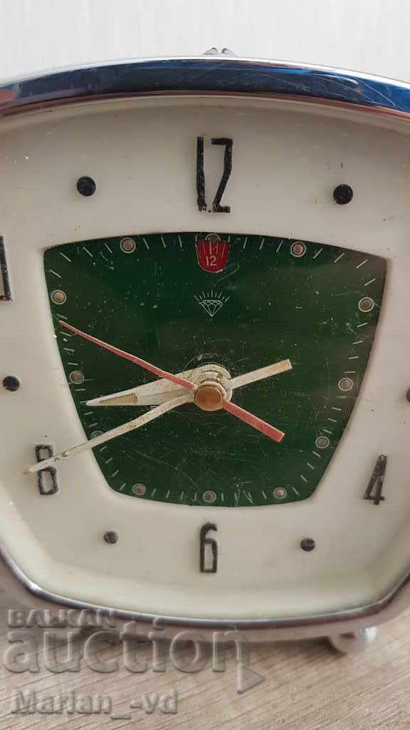 ceas deşteptător cu preț 22.00 BGN | € 11.25 ceas deşteptător cu preț 22.00 BGN | € 11.25