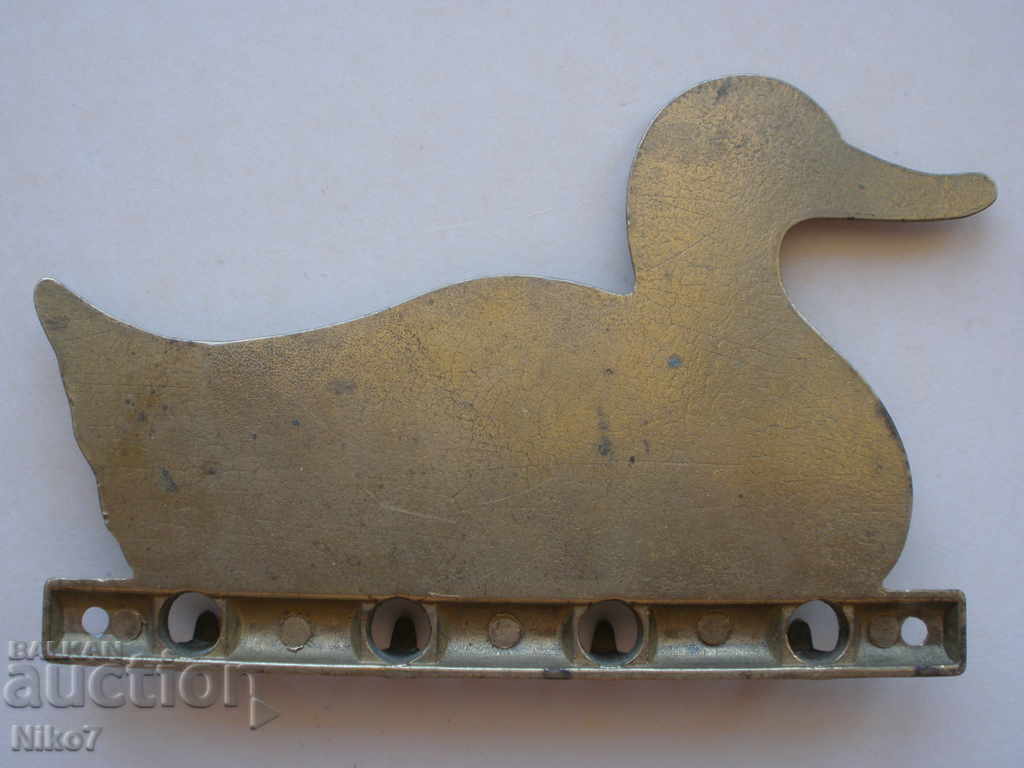 Auction Old, massive, bronze hanger. Auction Old, massive, bronze hanger.