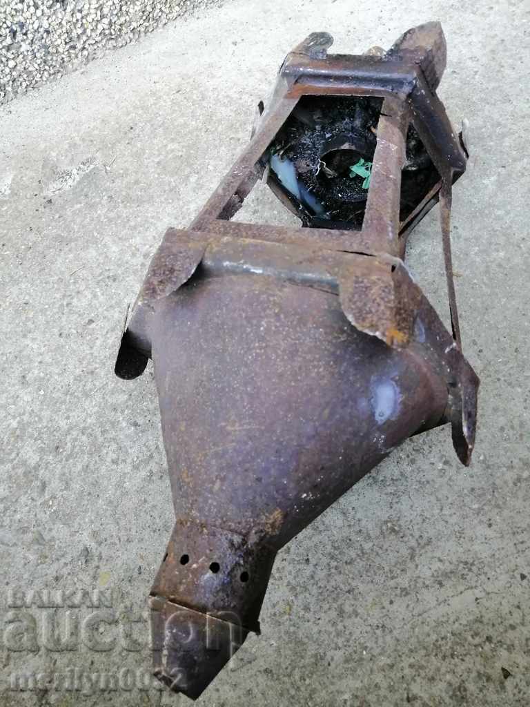 Old flashlight from a graveyard for lighting candles Kingdom of Bulgaria - 5 Old flashlight from a graveyard for lighting candles Kingdom of Bulgaria - 5