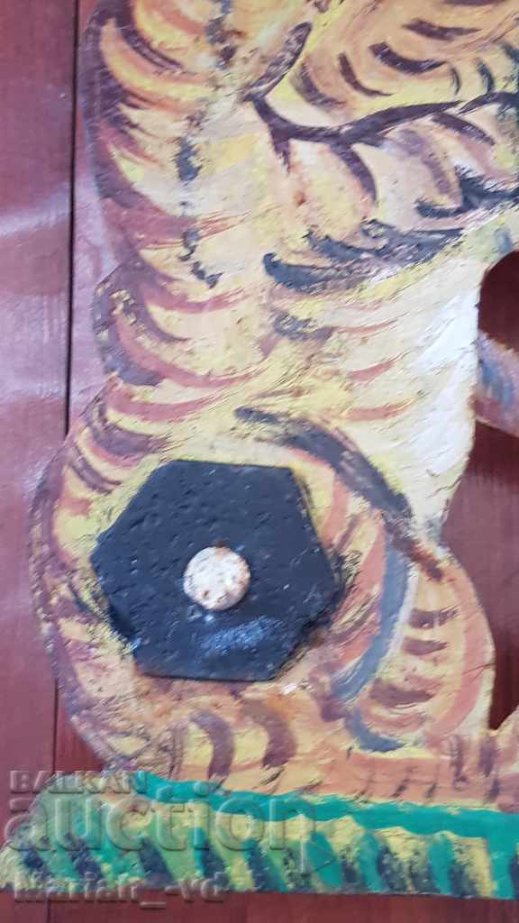 Μηχανικό μεταλλικό λιοντάρι από ένα σκοπευτήριο με τιμή 100.00 BGN | € 51.13 Μηχανικό μεταλλικό λιοντάρι από ένα σκοπευτήριο με τιμή 100.00 BGN | € 51.13