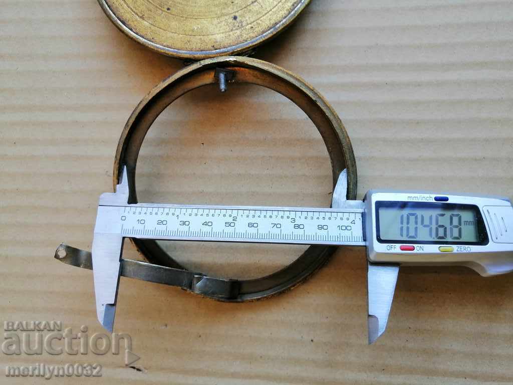 Бронзов венец без стъкло с капак от каминен часовник 19ти в - 5 Бронзов венец без стъкло с капак от каминен часовник 19ти в - 5