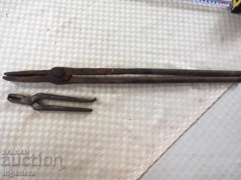PLIERS A HUGE FORGED ANCIENT TOOL - 6 PLIERS A HUGE FORGED ANCIENT TOOL - 6