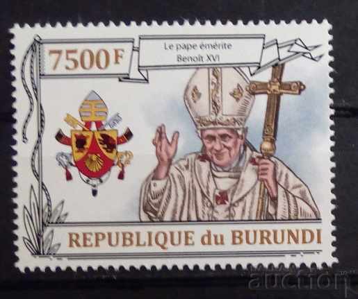 Burundi 2013 Personalități / Religie Papa Benedict al XVI-lea 8 € MNH