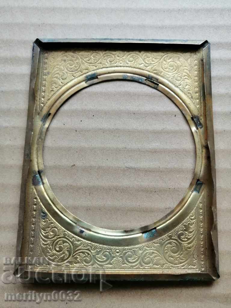 Front panel of the case of the Joker table clock with price 14.00 BGN | € 7.16 Front panel of the case of the Joker table clock with price 14.00 BGN | € 7.16