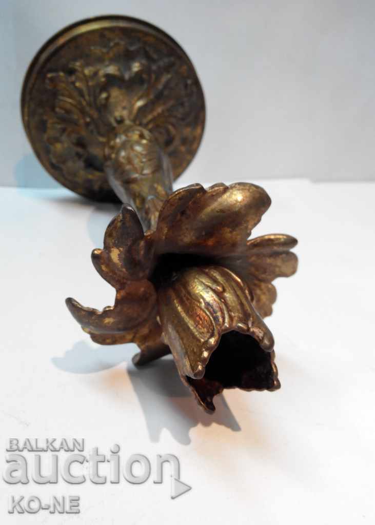 Δημοπρασία χάλκινο μανουάλια