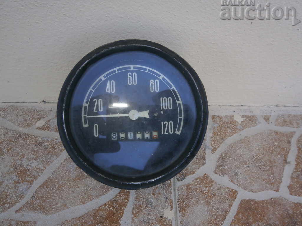 Delivery of mileage retro car Delivery of mileage retro car