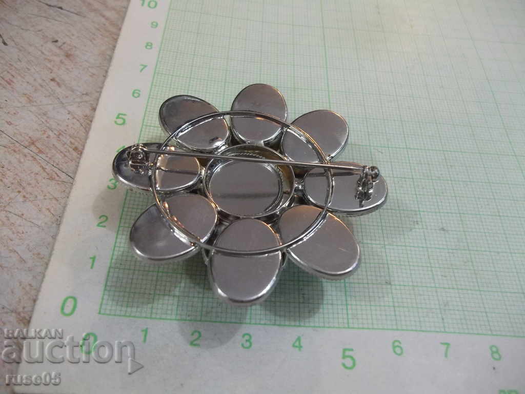 Delivery of Soc brooch Delivery of Soc brooch