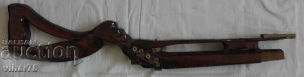 Доставка на Приклад за пушка или арбалет